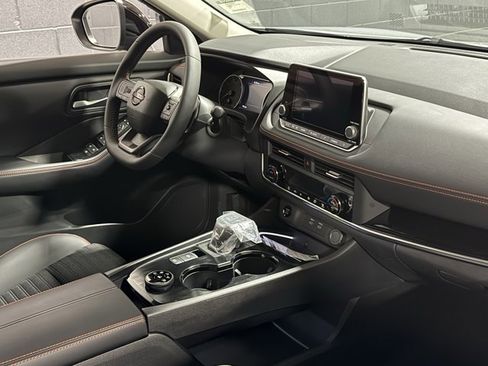 New 2026 Nissan Rogue SV image 12