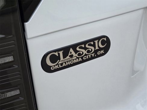 New 2025 Chevrolet Tahoe High Country image 24