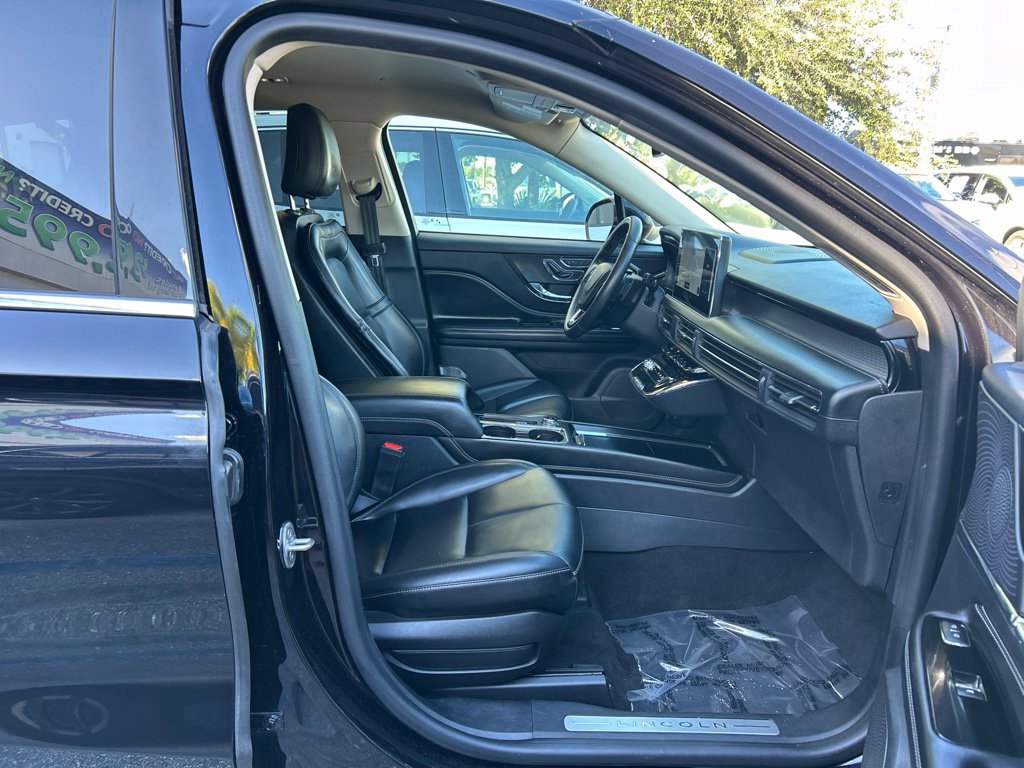 Used 2023 Lincoln Corsair AWD image 38
