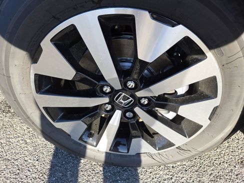 New 2026 Honda Odyssey EX-L image 10