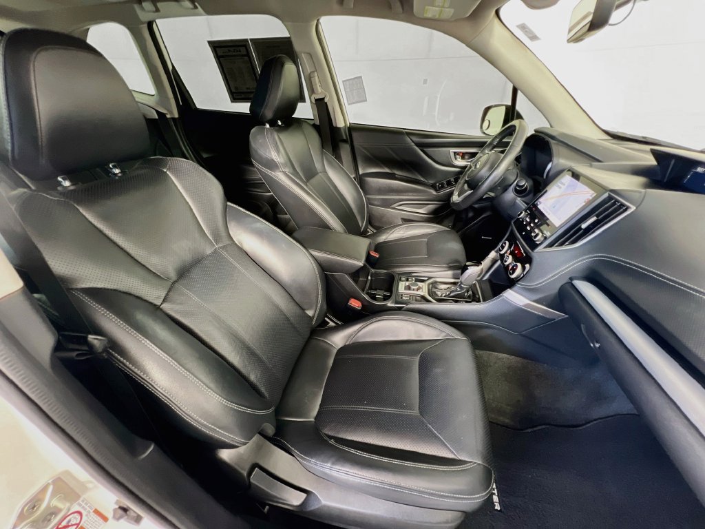 Used 2020 Subaru Forester Limited AWD/4WD image 30