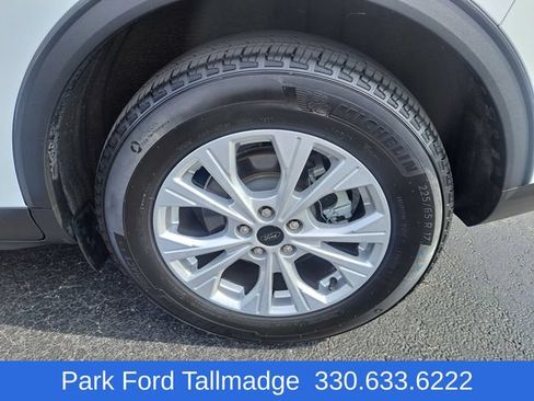 Used 2024 Ford Escape Active FWD image 9