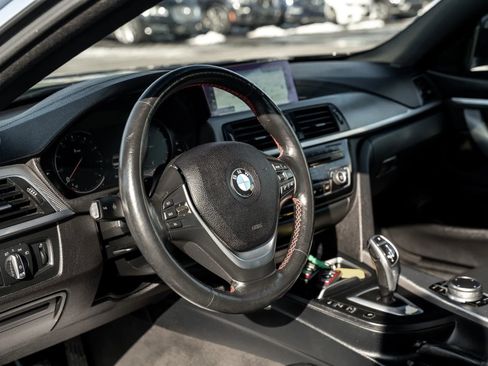 Used 2019 BMW 430i xDrive Coupe w/ Convenience Package image 13