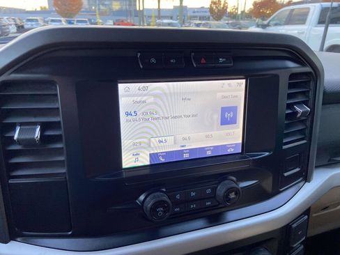 Used 2023 Ford F150 XLT image 19