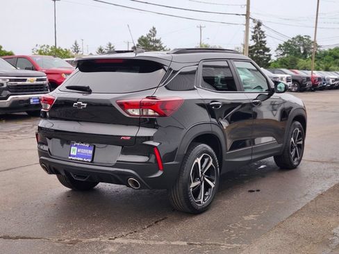 Used 2023 Chevrolet TrailBlazer RS AWD/4WD image 5