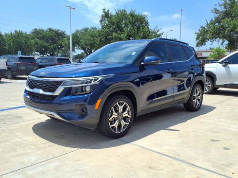 Used 2021 Kia Seltos EX AWD/4WD image 22