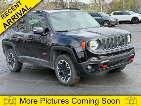 Used 2015 Jeep Renegade Trailhawk image 1
