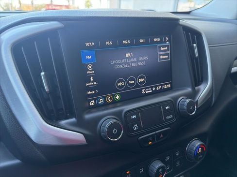 Used 2022 GMC Terrain SLT w/ LPO, Floor Liner Package image 13