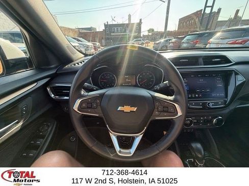 Used 2021 Chevrolet TrailBlazer ACTIV w/ Sun and Liftgate Package AWD/4WD image 21