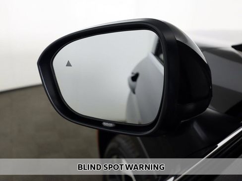 New 2025 Mitsubishi Outlander SEL image 9