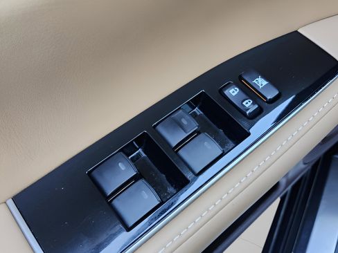 Used 2018 Lexus ES 350 image 38