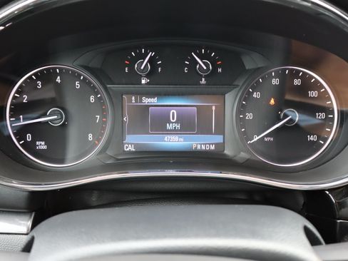 Used 2021 Buick Encore Preferred w/ Safety Package AWD/4WD image 23