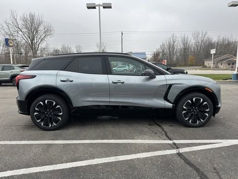 New 2026 Chevrolet Blazer EV RS image 5