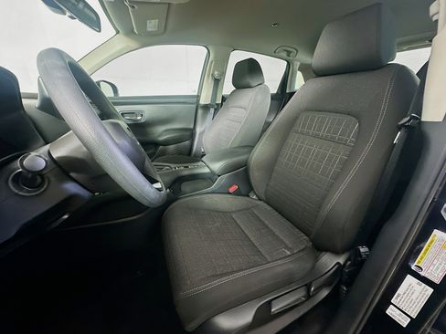 Used 2025 Honda HR-V LX image 13