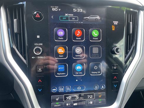 Used 2024 Subaru Outback Premium image 57