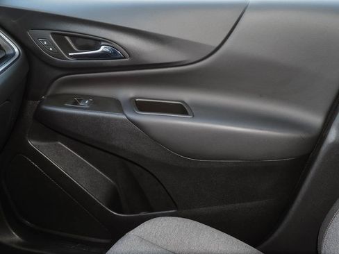 Used 2023 Chevrolet Equinox LT FWD image 25