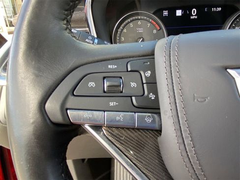 Certified 2025 Cadillac XT6 Premium Luxury w/ Platinum Package image 22