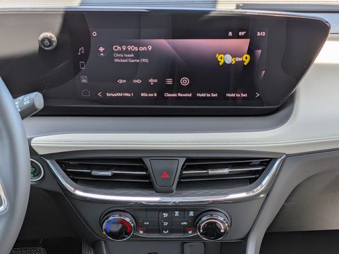 New 2026 Buick Encore GX Preferred w/ Comfort Package FWD image 19