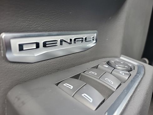 Used 2026 GMC Sierra 1500 Denali AWD/4WD image 20
