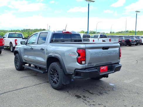 Used 2025 Chevrolet Colorado Trail Boss AWD/4WD image 3
