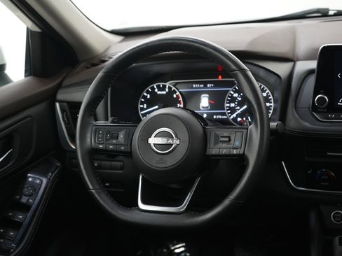 Used 2023 Nissan Rogue SV w/ SV Premium B Package AWD/4WD image 14