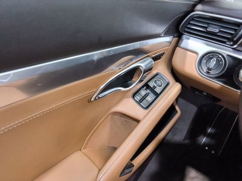 Used 2017 Porsche 911 Carrera S RWD image 22