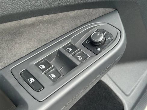 Used 2024 Volkswagen GTI S FWD image 22