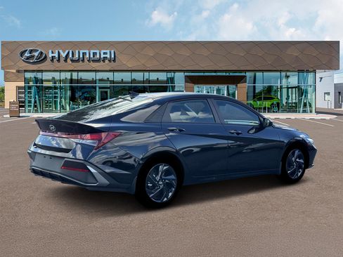 New 2026 Hyundai Elantra Sport FWD image 8