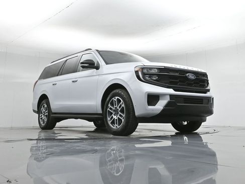 Used 2025 Ford Expedition Max Active image 51