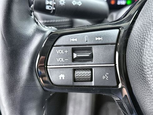 Used 2025 Honda HR-V EX-L image 17