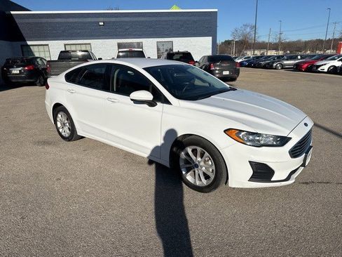 Used 2020 Ford Fusion SE image 7
