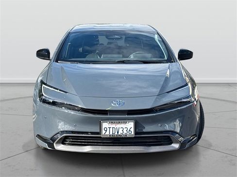 Used 2025 Toyota Prius Limited image 2
