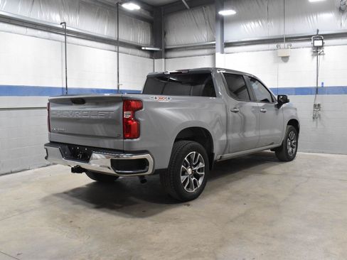 Used 2024 Chevrolet Silverado 1500 LT AWD/4WD image 24