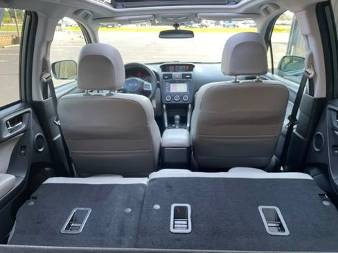 Used 2015 Subaru Forester 2.5i Limited AWD/4WD image 58