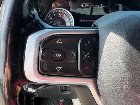 Used 2020 RAM 1500 Big Horn AWD/4WD image 22