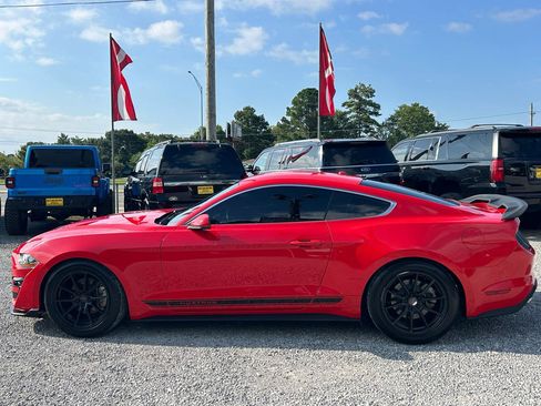Used 2020 Ford Mustang Premium w/ Equipment Group 201A RWD image 17