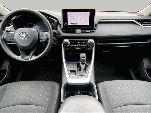 Used 2024 Toyota RAV4 XLE AWD/4WD image 15