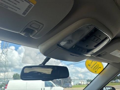 Used 2012 Jeep Grand Cherokee Altitude AWD/4WD image 23