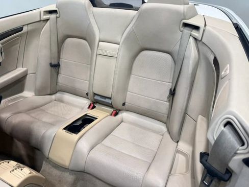 Used 2015 Mercedes-Benz E 400 Cabriolet image 29