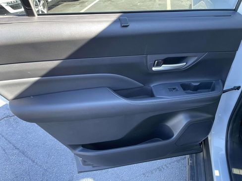 Used 2024 Toyota Grand Highlander XLE image 22