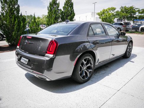 Used 2021 Chrysler 300 S RWD image 11