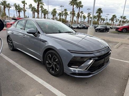 Used 2024 Hyundai Sonata SEL image 2