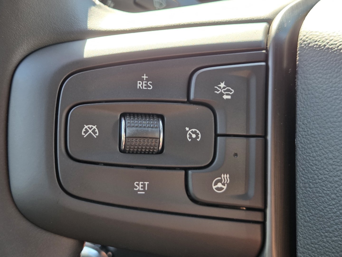 New 2026 GMC Sierra 2500 AT4 w/ AT4 Premium Plus Package AWD/4WD image 34