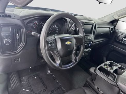 Used 2024 Chevrolet Silverado 1500 Custom RWD image 9