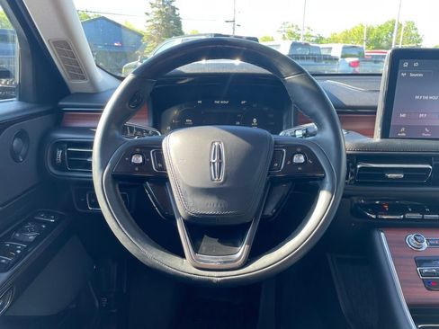 Used 2023 Lincoln Aviator Reserve w/ Jet Package AWD/4WD image 11