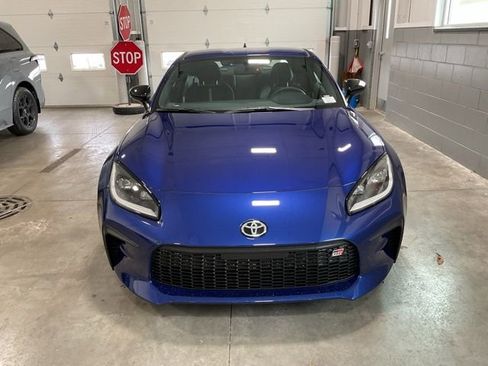 New 2026 Toyota GR86 Premium image 2