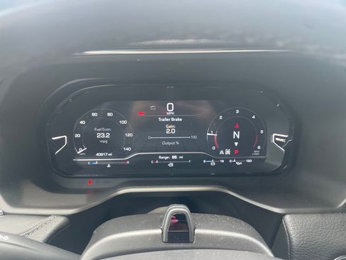 Used 2023 GMC Yukon Denali w/ Advanced Technology Package AWD/4WD image 15