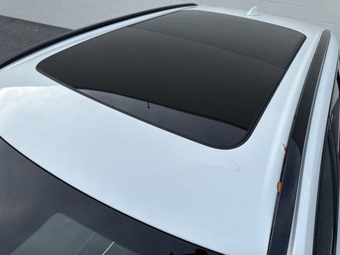 Used 2024 Volvo XC60 T8 Plus w/ Protection Package Premier image 10