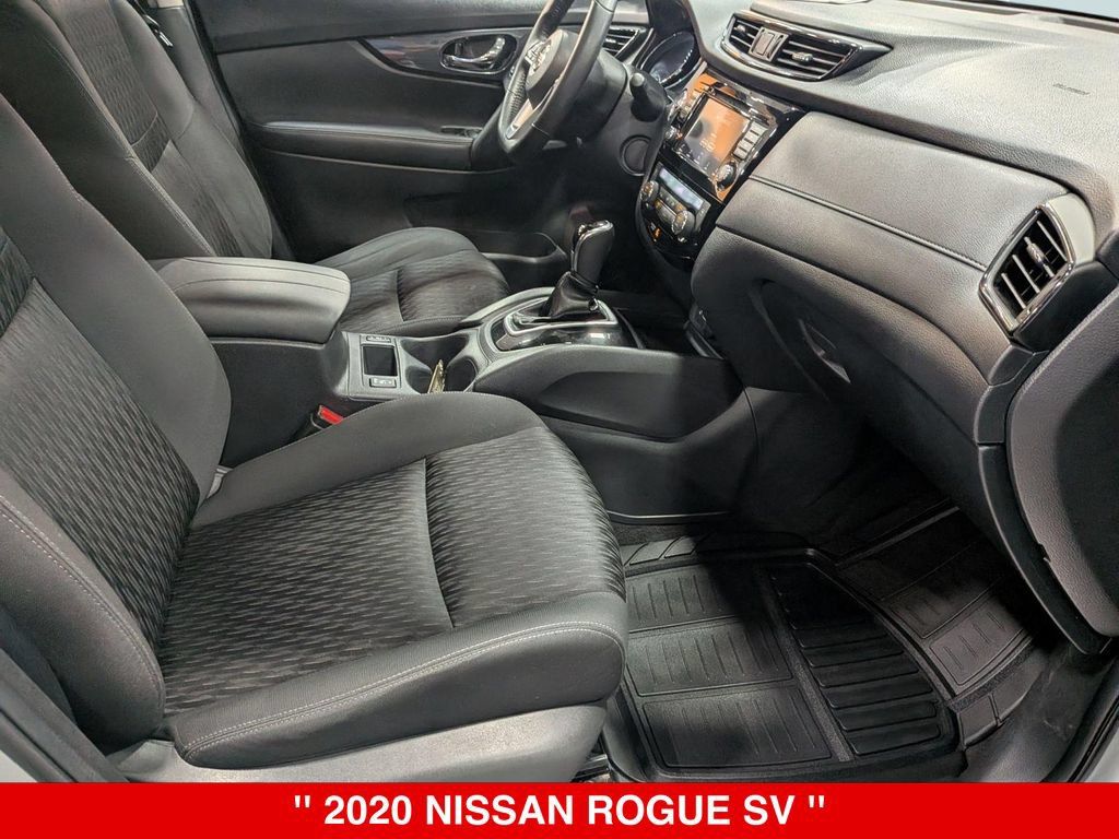 Used 2020 Nissan Rogue SV AWD/4WD image 31