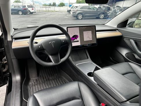 Used 2021 Tesla Model 3 Standard Range Plus RWD image 22